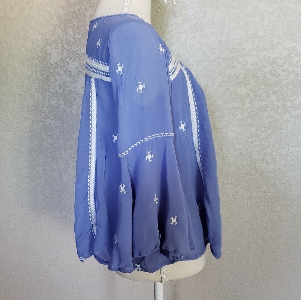 Floreat bell sleeve top - Picture 3 of 7